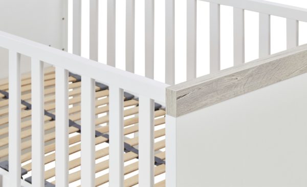 Kira cot bed