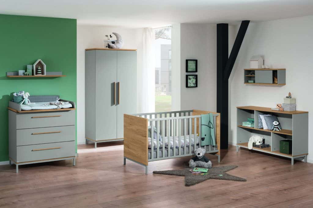 Benne cot bed